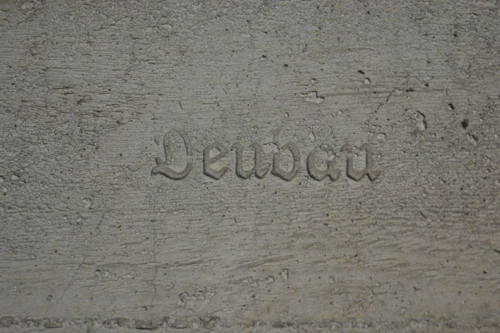 Prora KDF-Seebad, Insel Rügen. Abdruck eines Schalbretts der Firma DEUBAU.